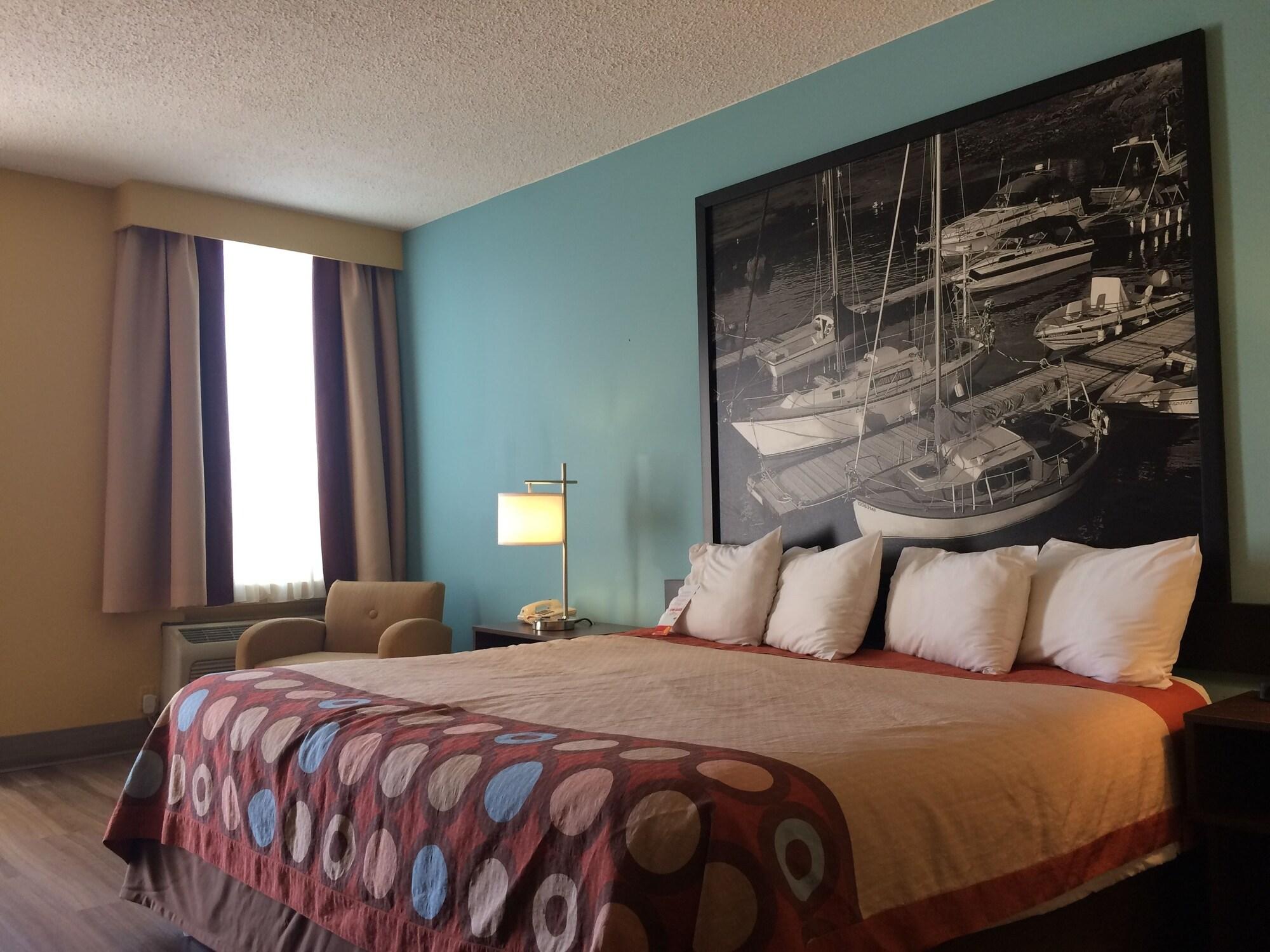 Super 8 By Wyndham Thunder Bay Motel Екстериор снимка