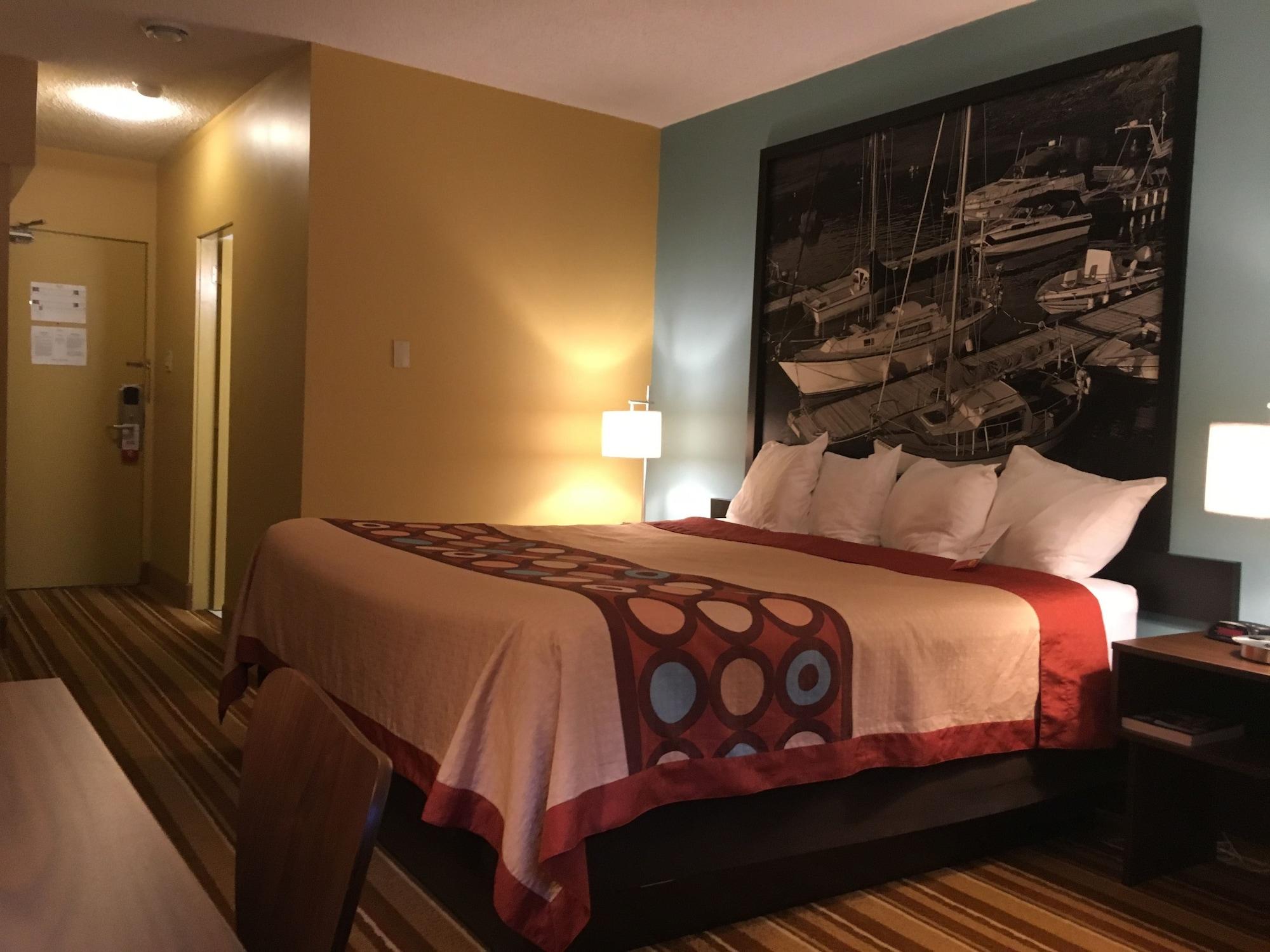 Super 8 By Wyndham Thunder Bay Motel Екстериор снимка