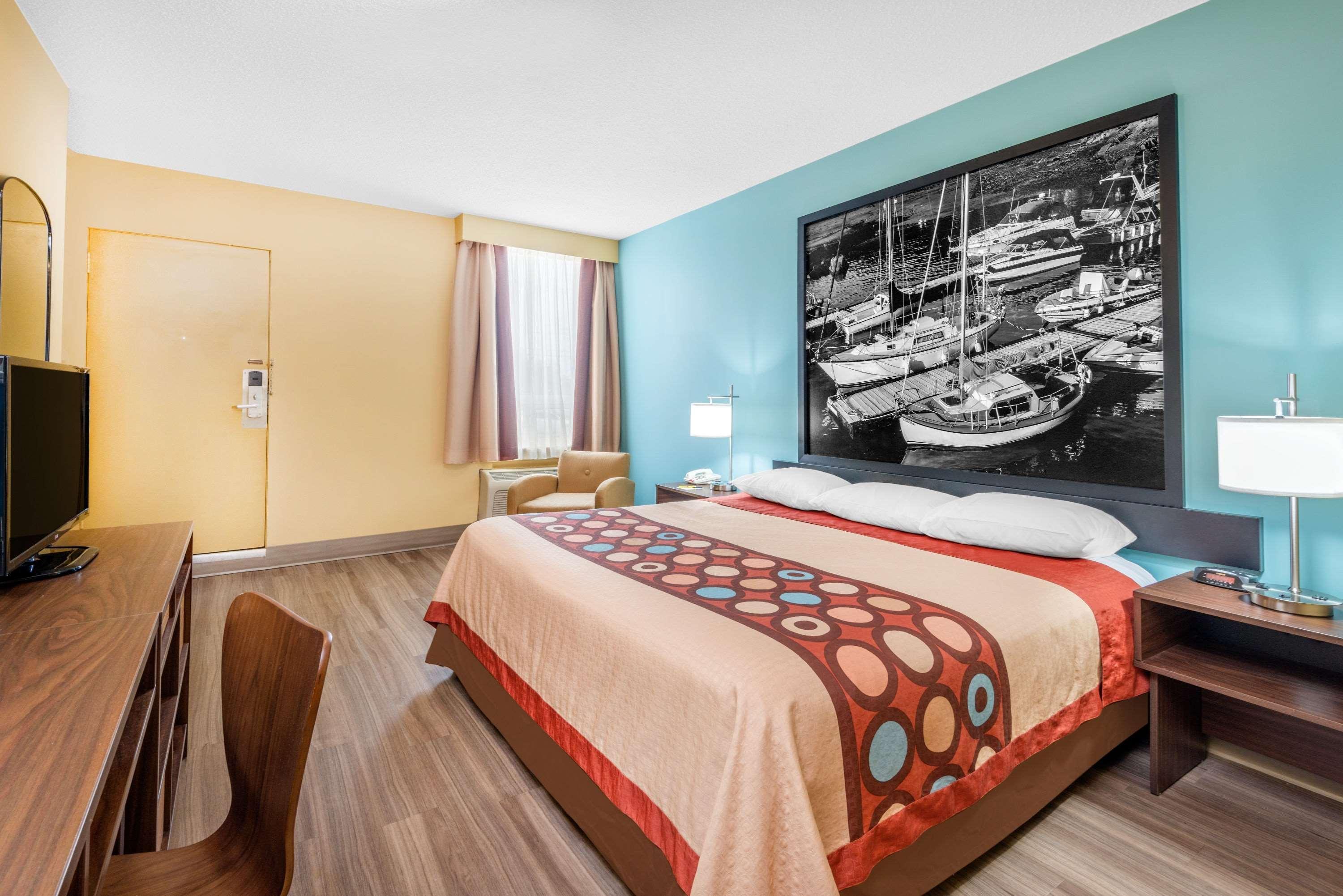 Super 8 By Wyndham Thunder Bay Motel Екстериор снимка