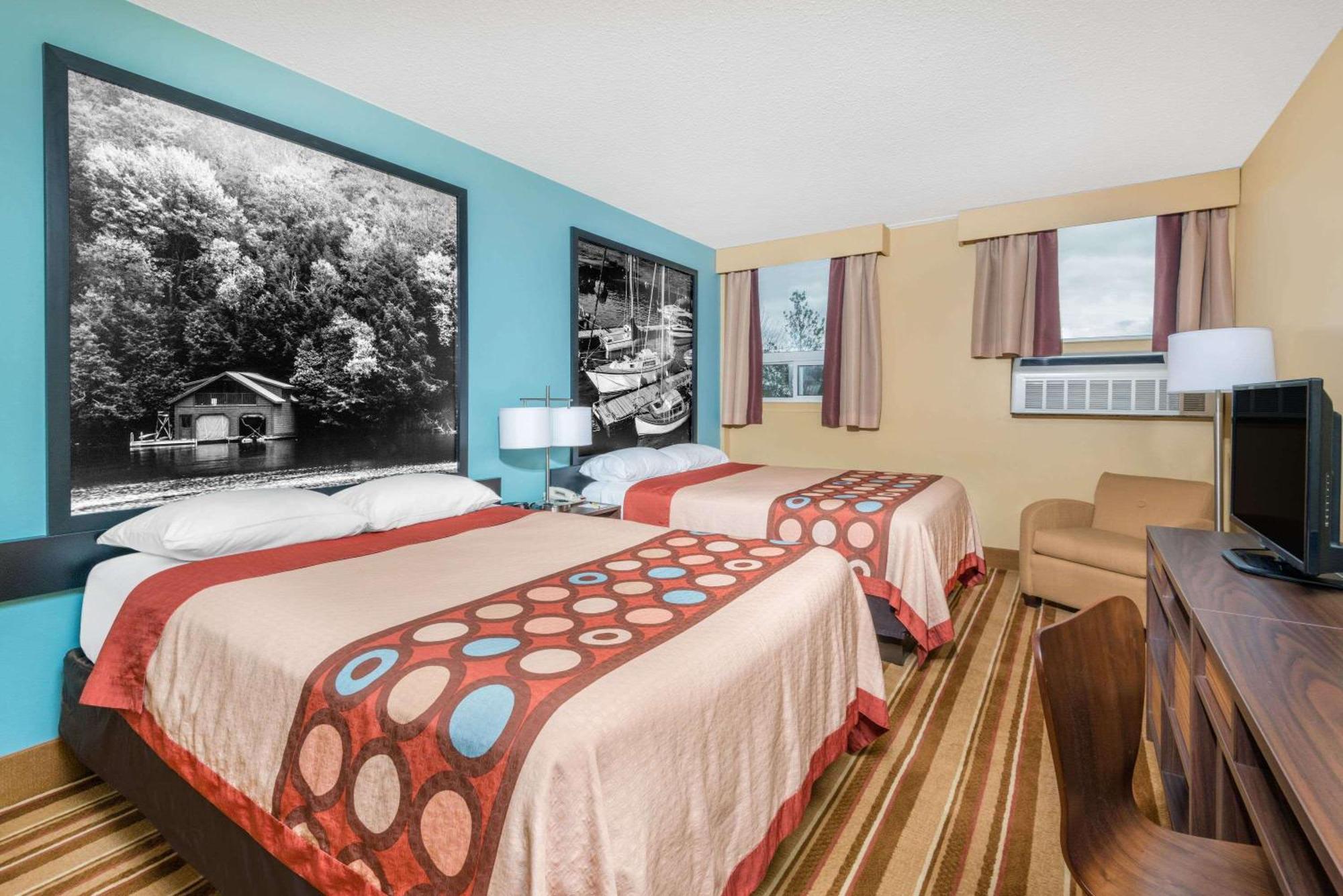 Super 8 By Wyndham Thunder Bay Motel Екстериор снимка