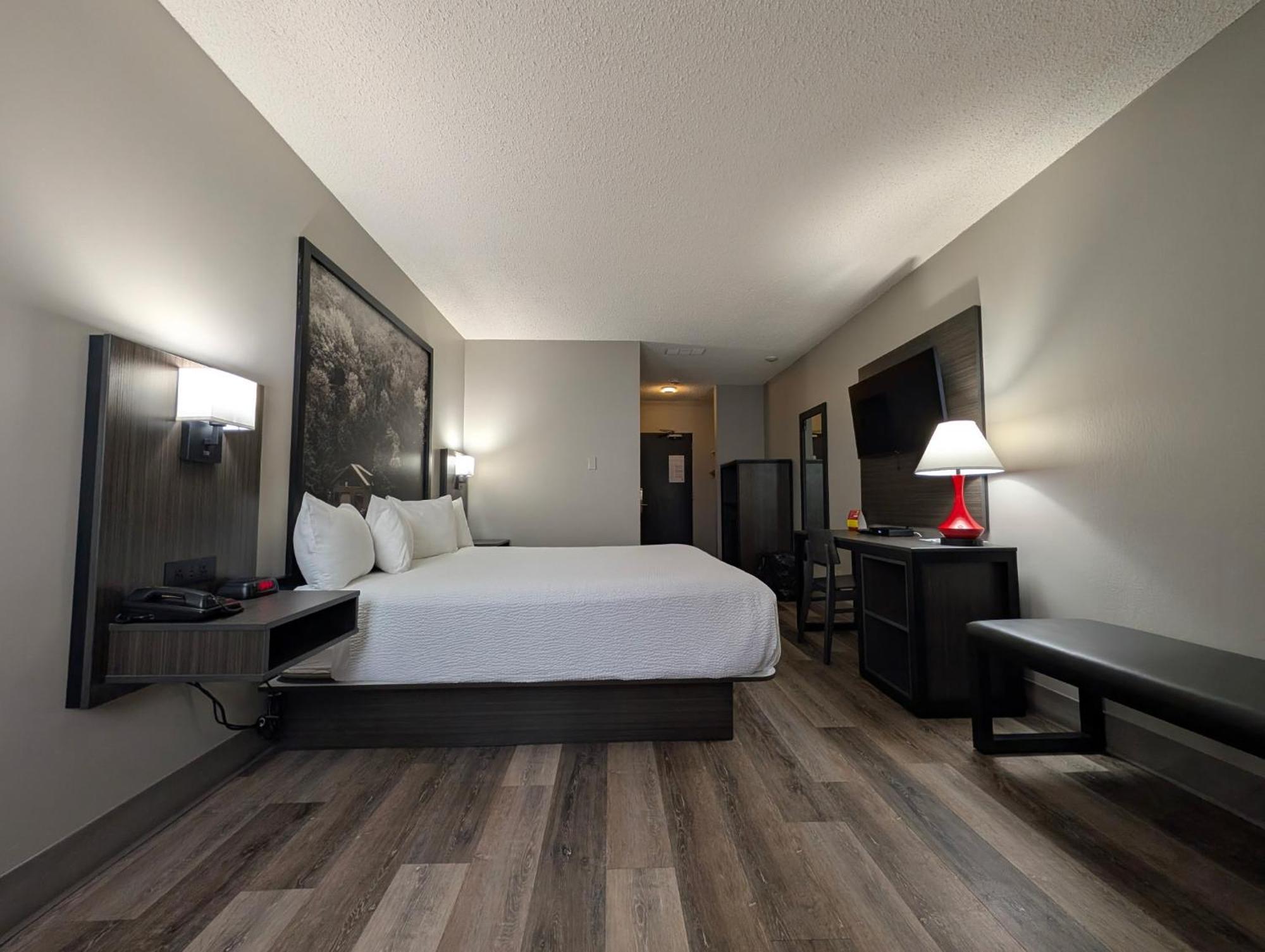 Super 8 By Wyndham Thunder Bay Motel Екстериор снимка
